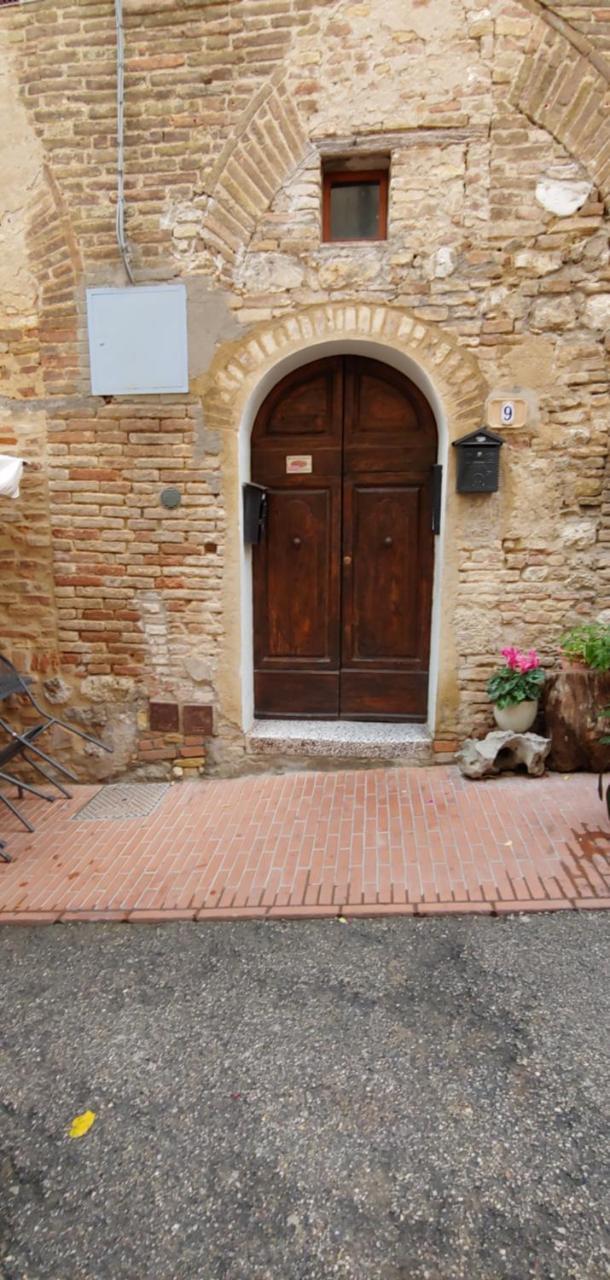 B&B Le Undici Lune San Gimignano Luaran gambar