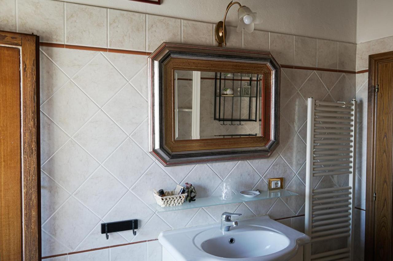 B&B Le Undici Lune San Gimignano Luaran gambar